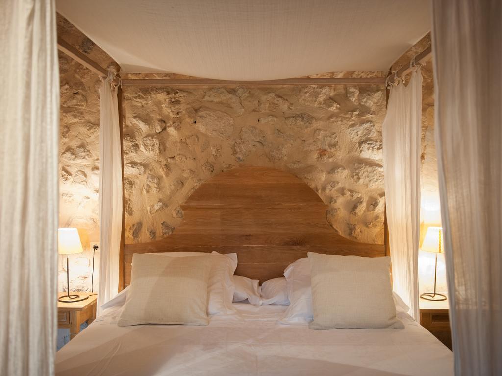 Monnaber Vell Otel Campanet Oda fotoğraf